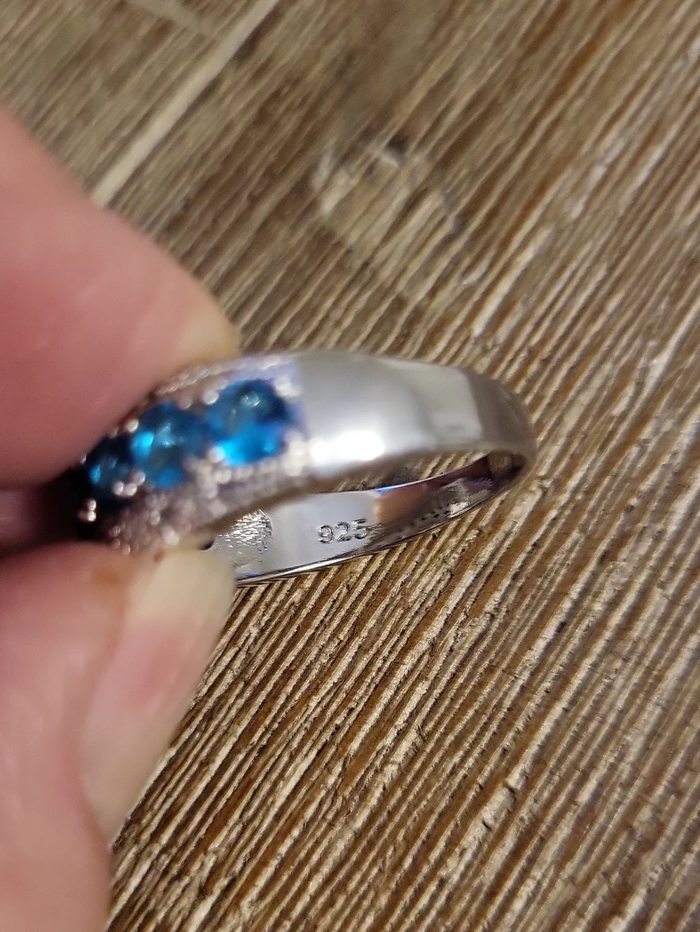 NWOT Sterling Silver CZ Turqoise Stones Band Ring